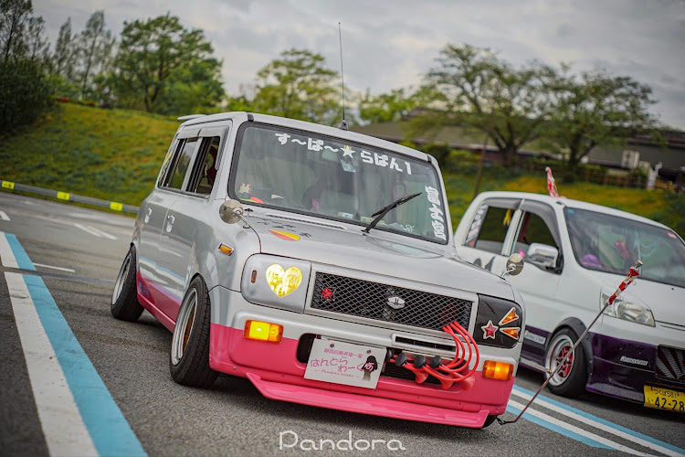 アルトラパンのぱんどらわーくす・四輪美車一家に関するカスタム事例の投稿画像17枚目