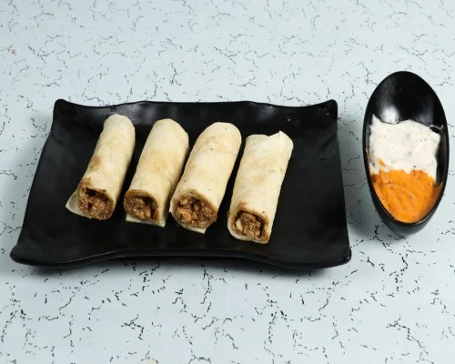 Chicken Shawarma (4 Pcs)