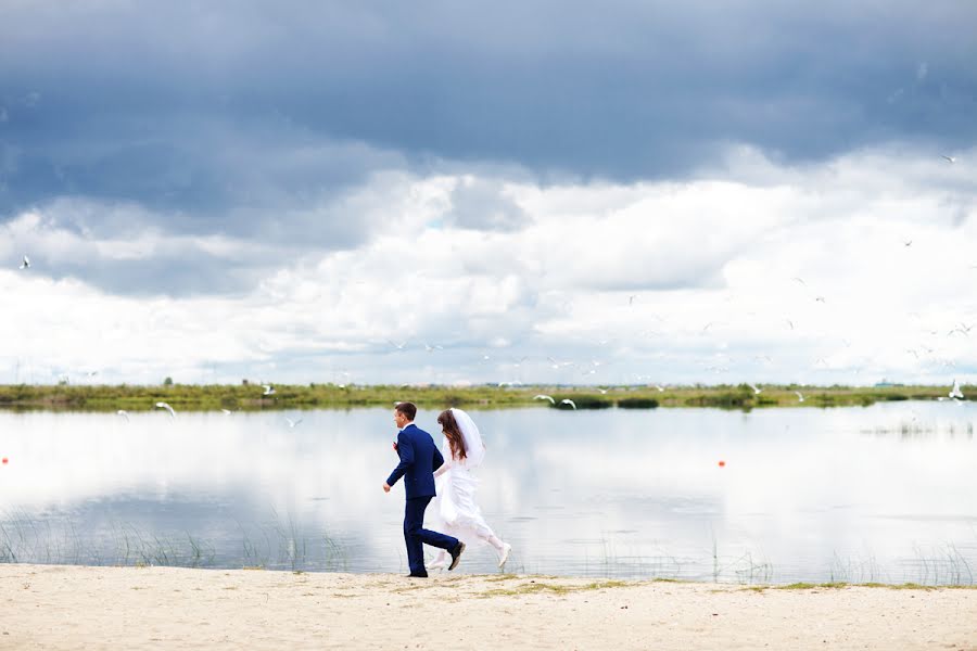 Wedding photographer Kirill Spiridonov (spiridonov72). Photo of 28 July 2014