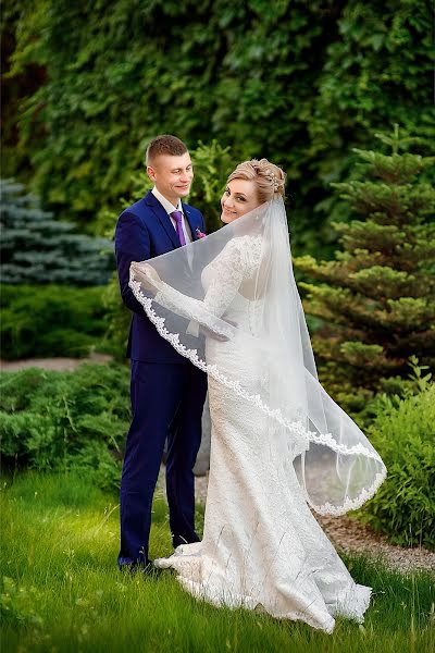結婚式の写真家Marina Porseva (pormar)。2017 8月1日の写真