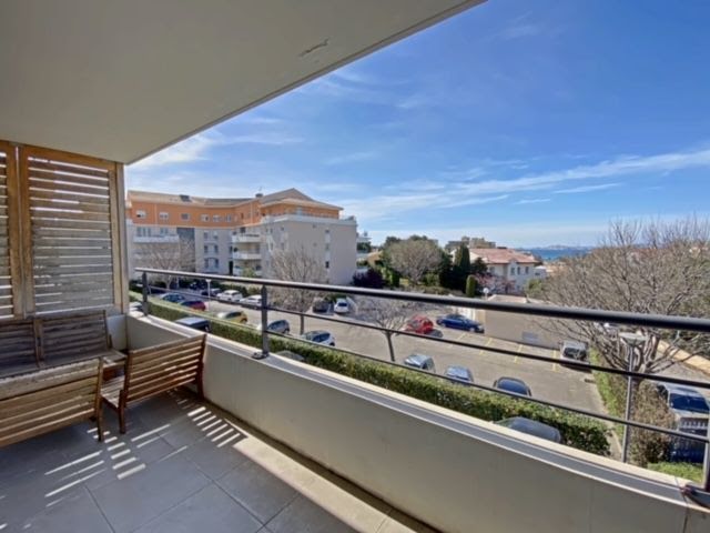 Vente appartement 3 pièces 59 m² à Marseille 8ème (13008), 384 000 €