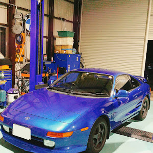 MR2
