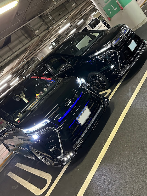 ヴォクシーのM'z SPEED・BWLT・jewelry style・関(輩)西・F-garage familyに関するカスタム事例の投稿画像1枚目