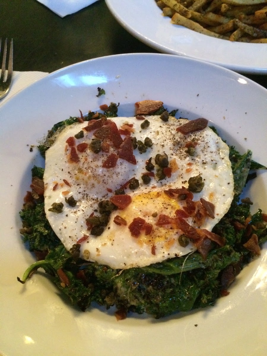 Egg & Kale salad