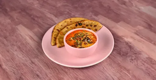 Amritsari Kulcha With Chole