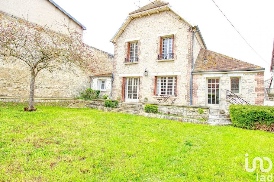 Vente maison 5 pièces 109 m² à Chars (95750), 317 000 €