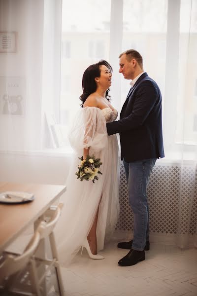 Wedding photographer Olga Romanova (olixrom). Photo of 15 February 2021