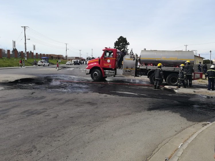 Taxi drivers in Mdantsane have targeted the busiest routes such as the Qumza highway which connects to 13 units in the suburb.