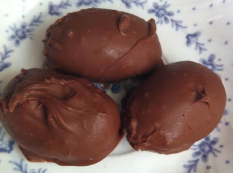 Marshmallow Peanut Butter Easter Eggs