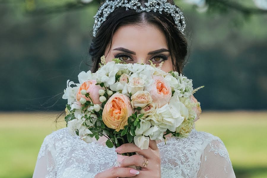 Fotógrafo de casamento Oksana Martynova (oksanamartynova). Foto de 10 de junho 2022