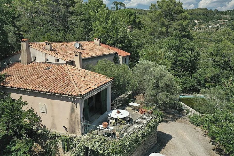 Vente villa 7 pièces 200 m² à Fayence (83440), 550 000 €