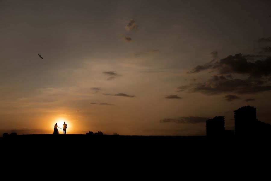 Fotógrafo de casamento Sergey Romanov (skudri). Foto de 26 de junho 2020