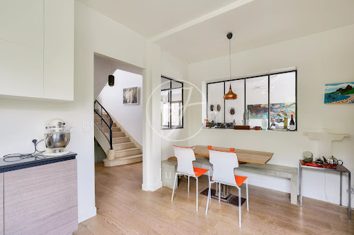 Maison avec jardin et terrasse 3