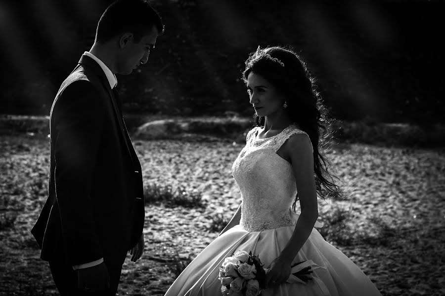 婚礼摄影师Inessa Lagutina（liveart）。2016 8月25日的照片