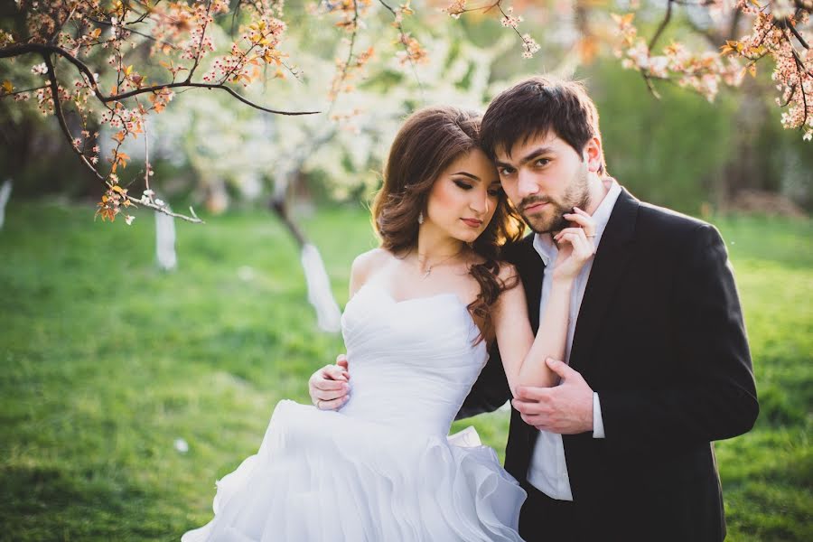 婚礼摄影师Tamerlan Kagermanov（tamerlan5d）。2014 6月3日的照片