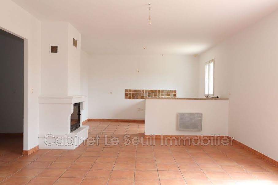 Vente villa 5 pièces 97.73 m² à Saint-Saturnin-lès-Apt (84490), 399 500 €