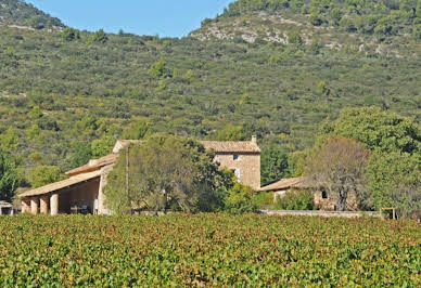 Maison avec piscine et terrasse 2