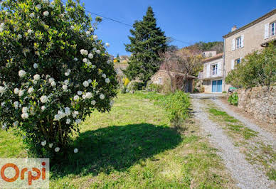 House with terrace 11