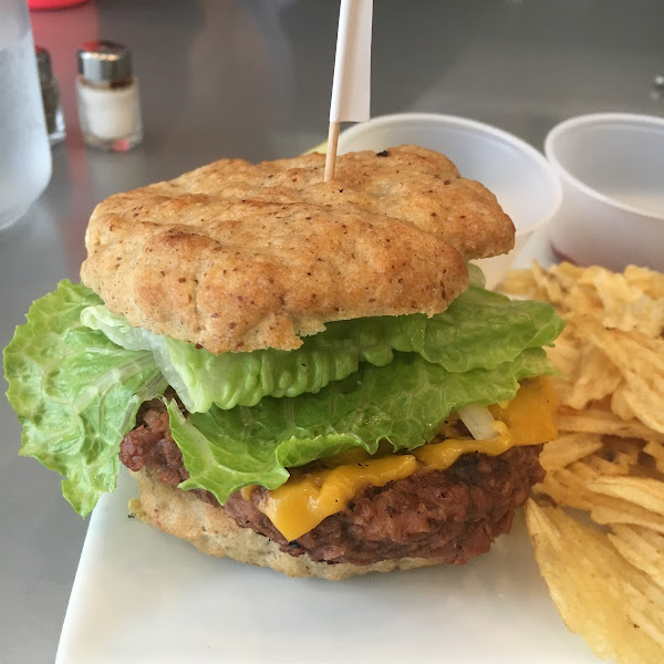 Gluten free and vegan burger that tasted like the real thing!