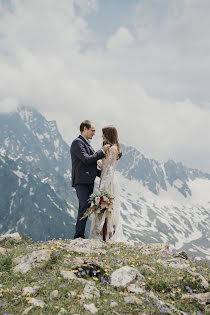 Pulmafotograaf Sofiya Serdyuk (backpackweddings). Foto tehtud 24 juuni 2019