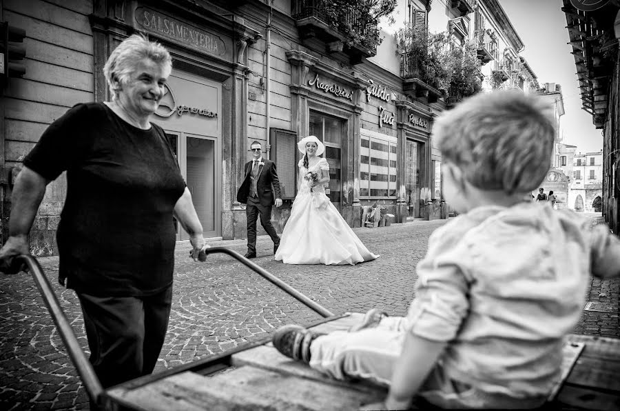 Svatební fotograf Pino Coduti (pinocoduti). Fotografie z 4.května 2015