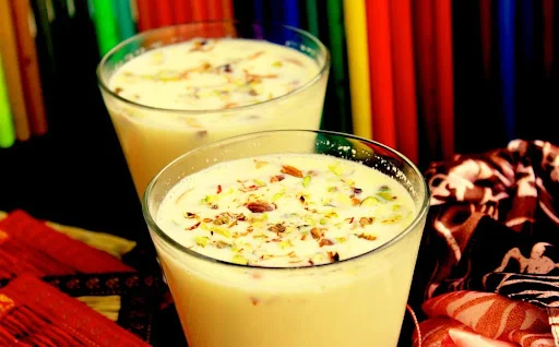 Badam Pista Thick Shake