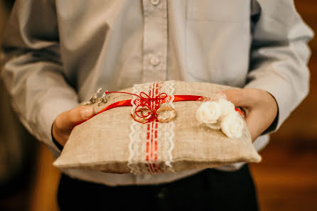 Fotografo di matrimoni Elena Lyshko (helenlyshko). Foto del 25 febbraio 2019