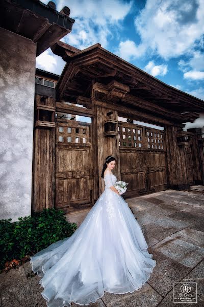 Fotógrafo de casamento Hồ Phi (ic2v89z). Foto de 26 de abril 2020