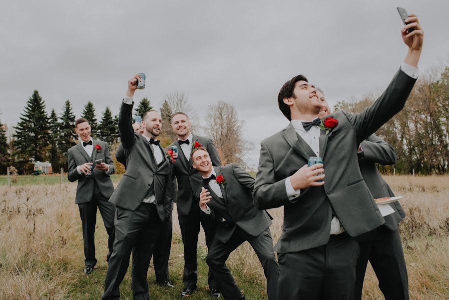 Wedding photographer Joel Boily (joelboily). Photo of 7 April 2019