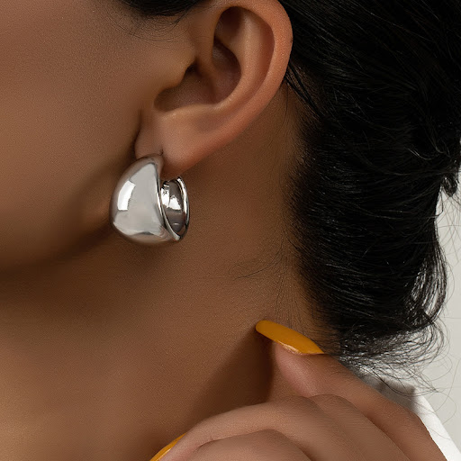 Title 2, Simple fashion metal wide surface C-shaped earr...