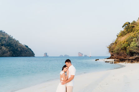 Fotógrafo de casamento Olga Safonova (olgasafonova). Foto de 10 de dezembro 2022