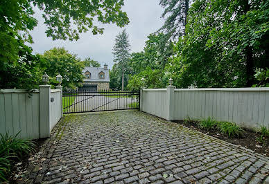 Maison avec jardin et terrasse 1