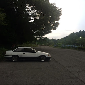 カローラレビン AE86