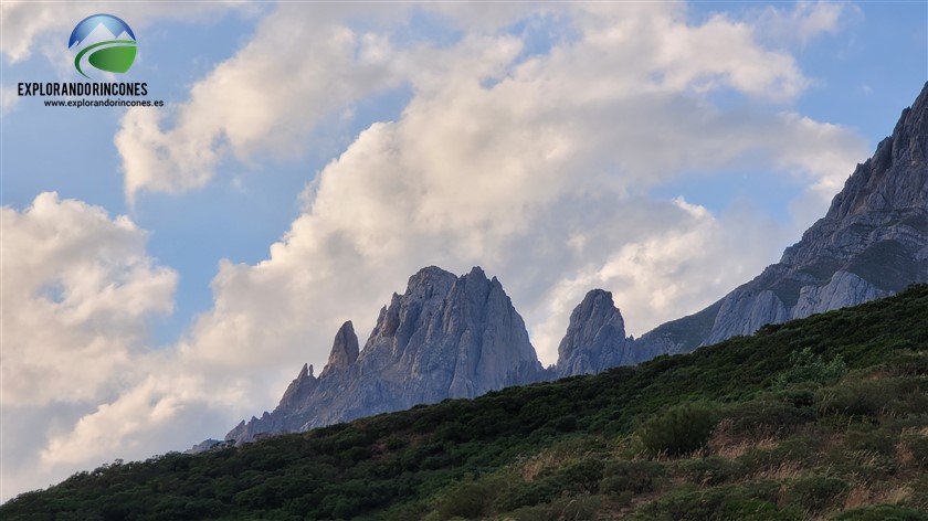 Torre del Friero con Niños en los PICOS DE EUROPA