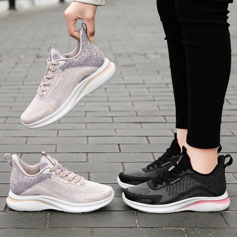 Title 7, Atmungsaktive Laufschuhe mit weicher Sohle, mod...
