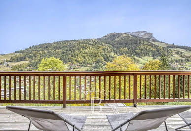 Chalet with panoramic view 3