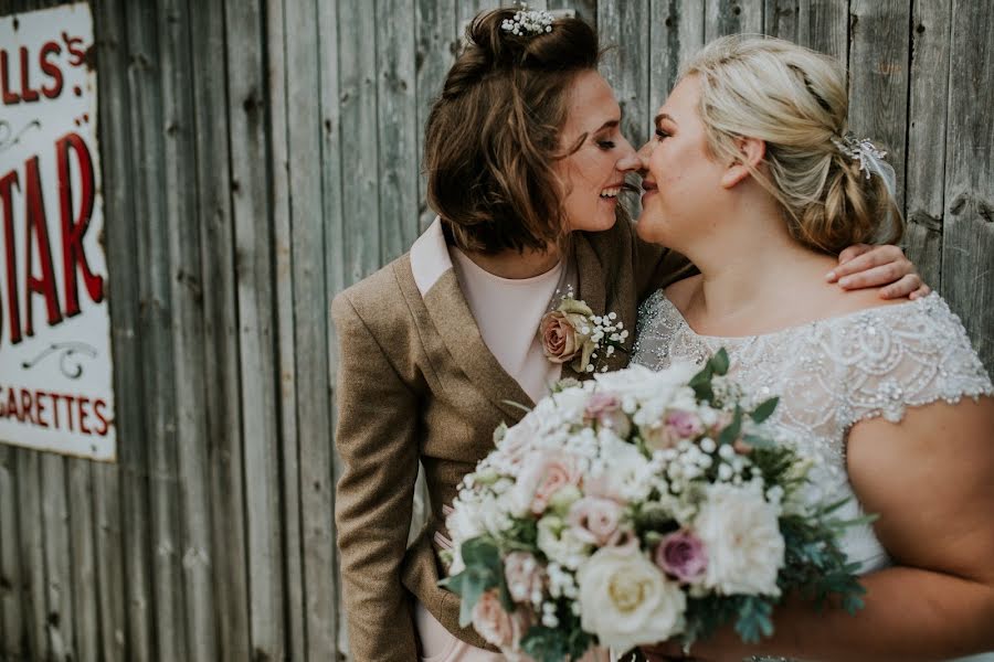 Esküvői fotós Emily Rose (emilyrosehphoto). Készítés ideje: 2019 július 2.