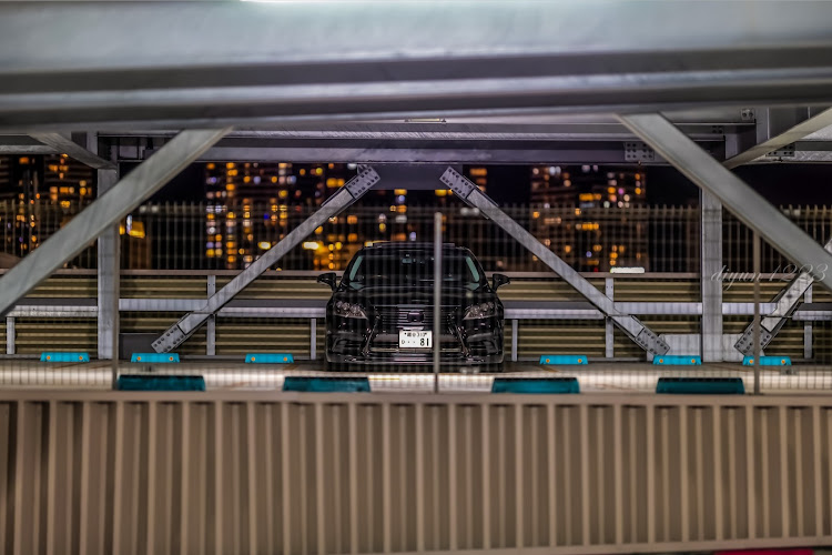 LSの東京夜景・立体駐車場・金網デスマッチ・鉄分補給に関するカスタム事例の投稿画像4枚目