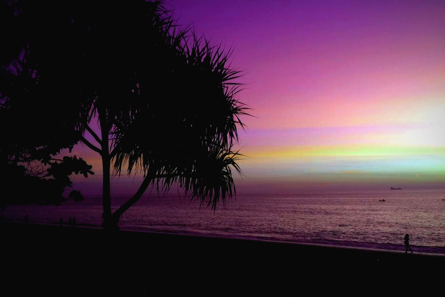 Sfumature naturali di viola al tramonto di Kamone