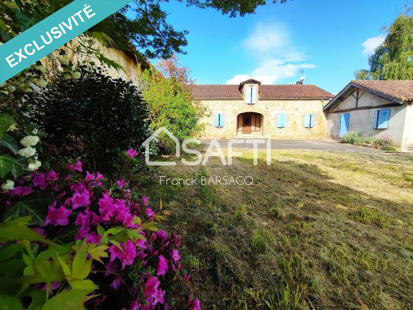 Vente maison 9 pièces 214 m² à Estang (32240), 490 000 €