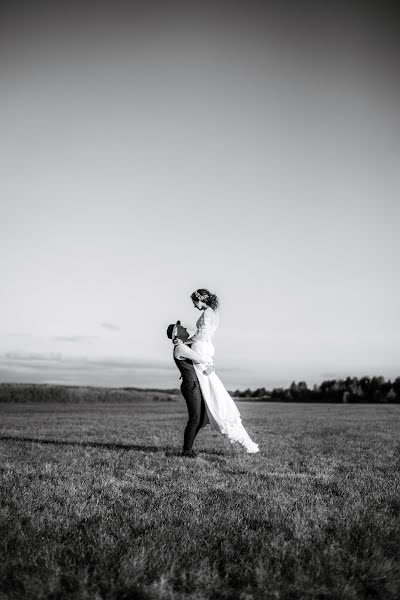 Fotógrafo de casamento Pavel Frank (frank). Foto de 7 de janeiro 2017