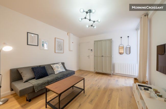 Location meublée appartement 1 pièce 54 m² à Nantes (44000), 1 800 €