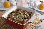 Onion Mushroom Green Bean Casserole Serves 6-8 was pinched from <a href="http://12tomatoes.com/2014/10/side-recipe-caramelized-onion-mushroom-green-bean-casserole.html" target="_blank">12tomatoes.com.</a>