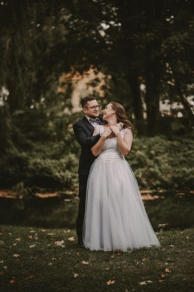婚礼摄影师Dominika Kusy（dominikakusy）。2018 3月1日的照片