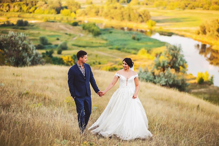 Photographe de mariage Oleg Roganin (roganin). Photo du 10 décembre 2020