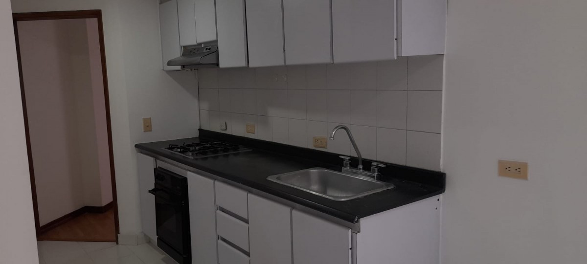 Apartamento En Venta - Las Villas, Bogota