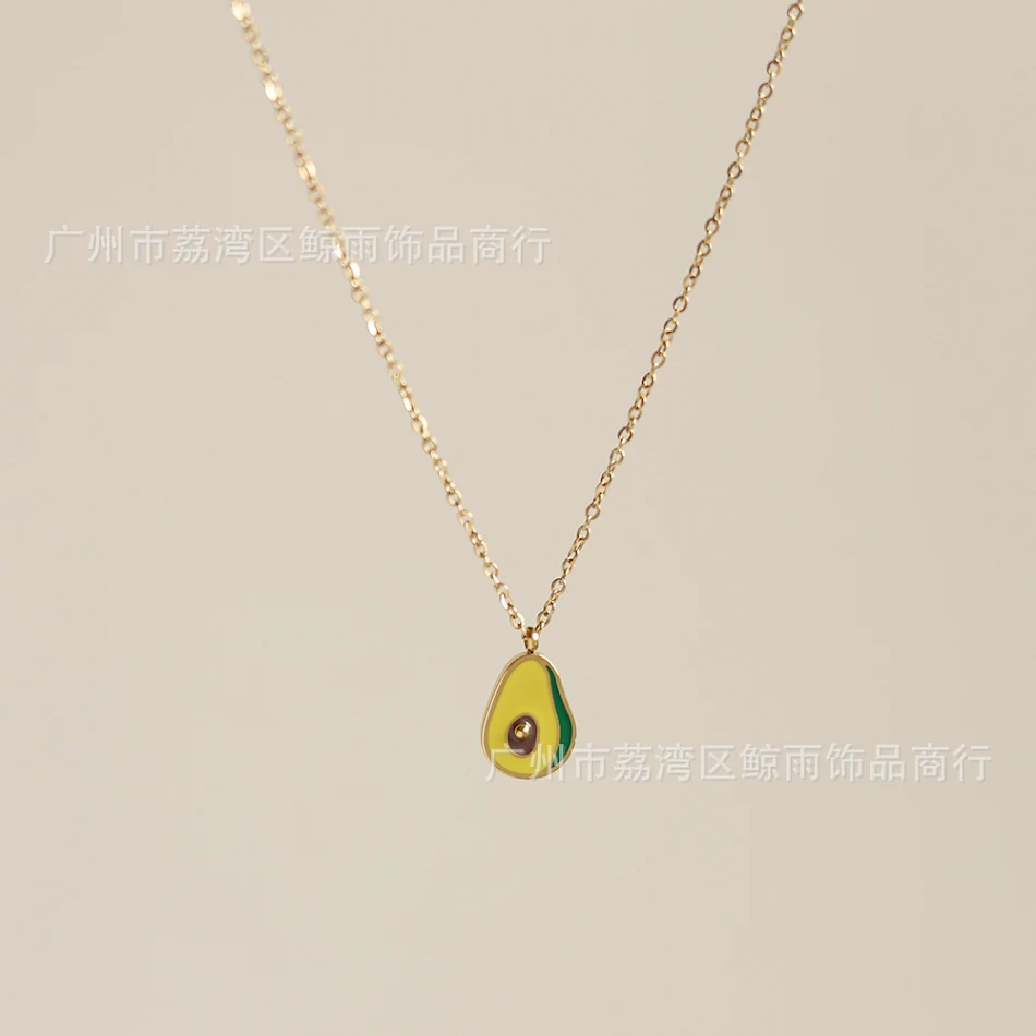 Petit collier huile coloré Avocat étudiant. Un accessoire mignon et ludique, idéal pour les étudiants et parfait au quotidien.