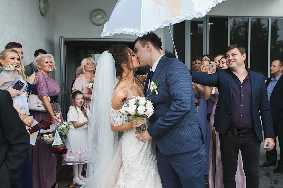 Fotógrafo de casamento Oleg Novikov (novikov1974). Foto de 2 de novembro 2020