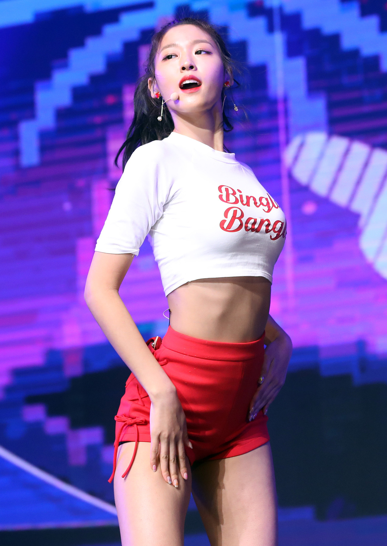 seolhyun