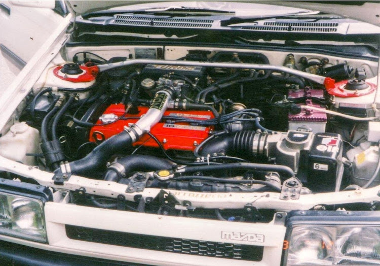 RX-7の今までに所有した車でNo.1は？・怖いもの知らず・BFMP・ファミリアGTセダン・ファミリアTURBOに関するカスタム事例の投稿画像2枚目